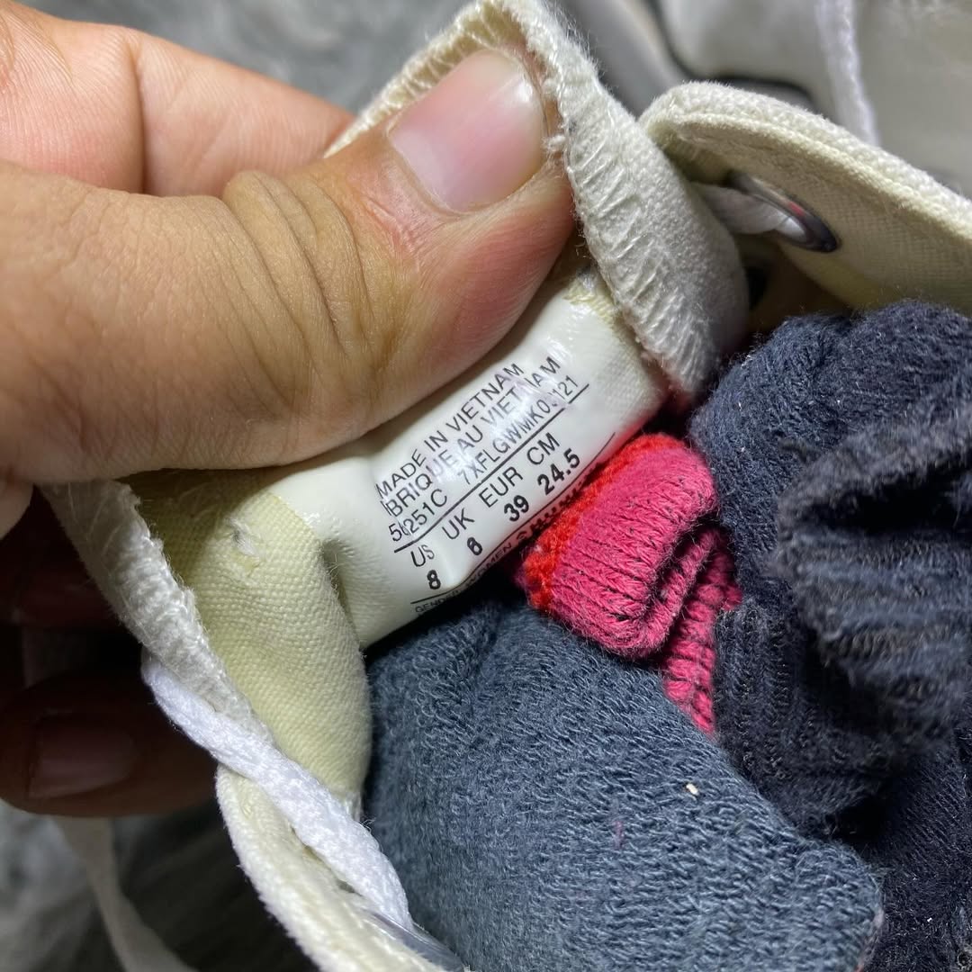 Converse Low Top (39)