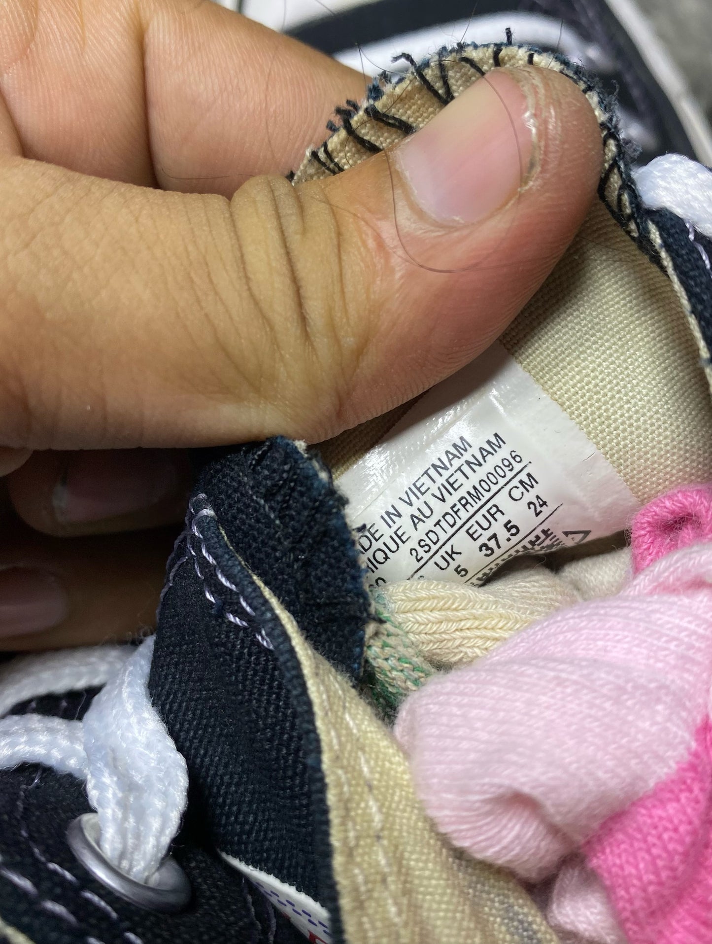 Converse High Top (37.5)
