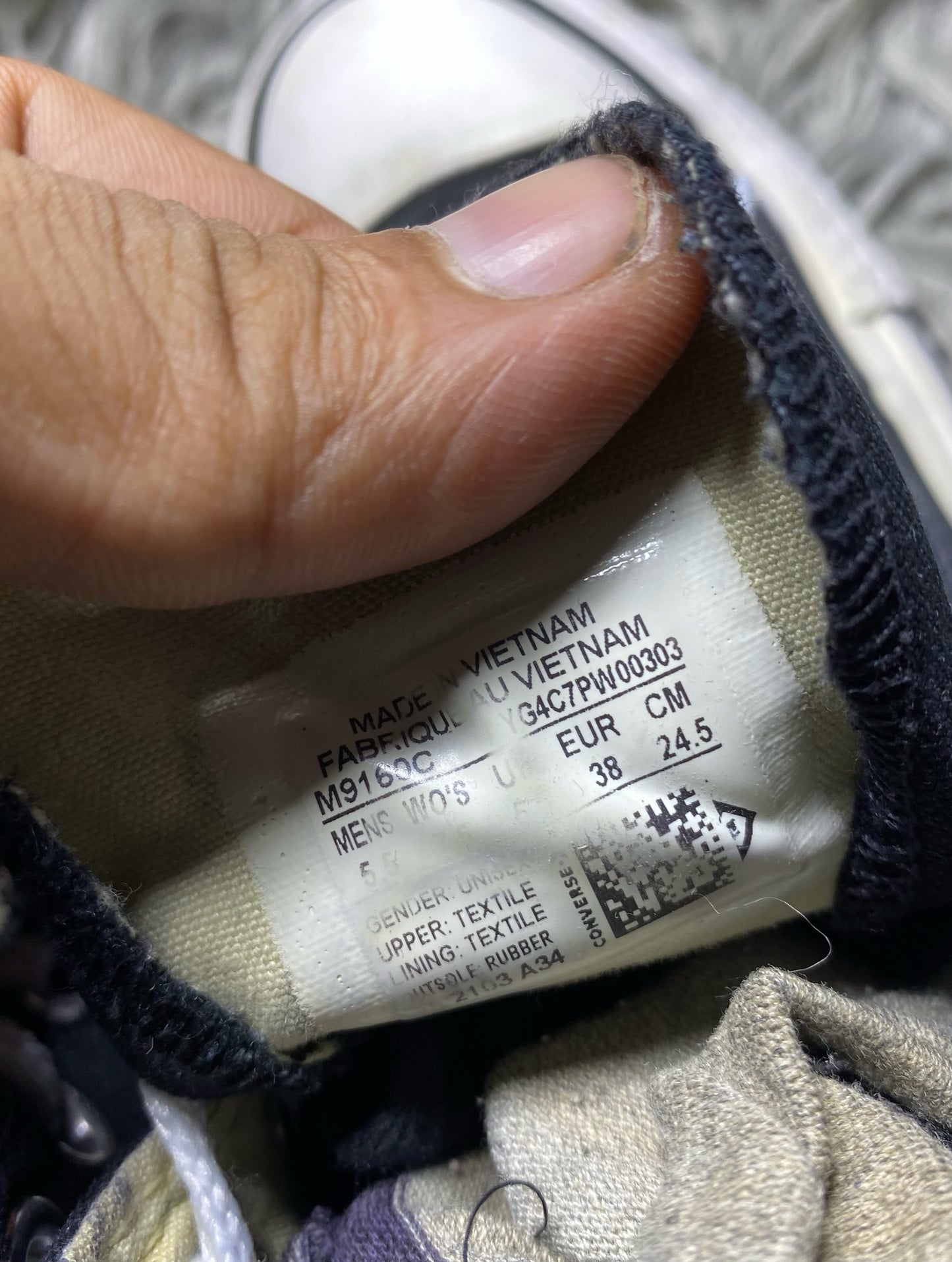 Converse High Top (38)