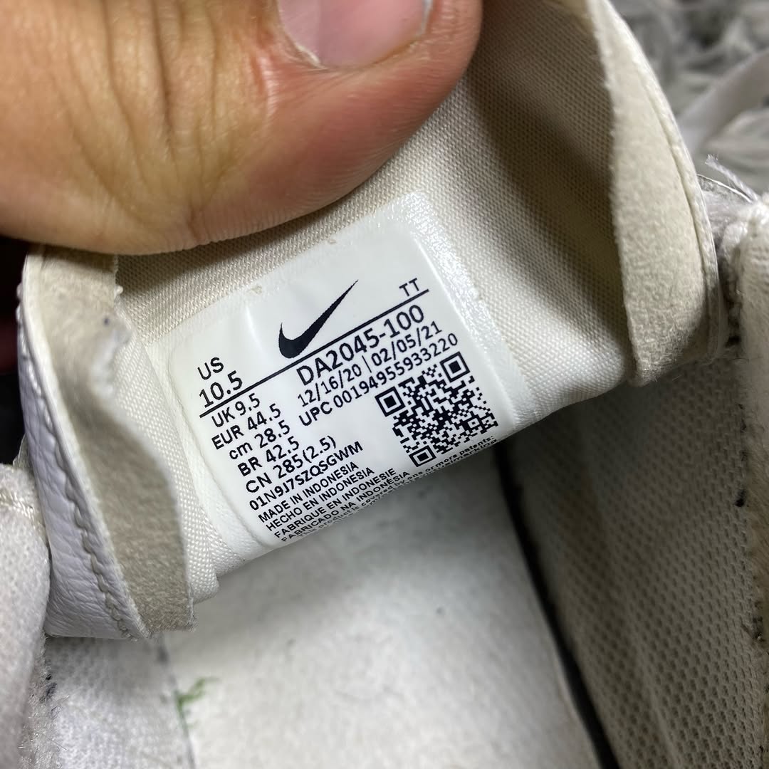 Nike Shoes Size (44.5)