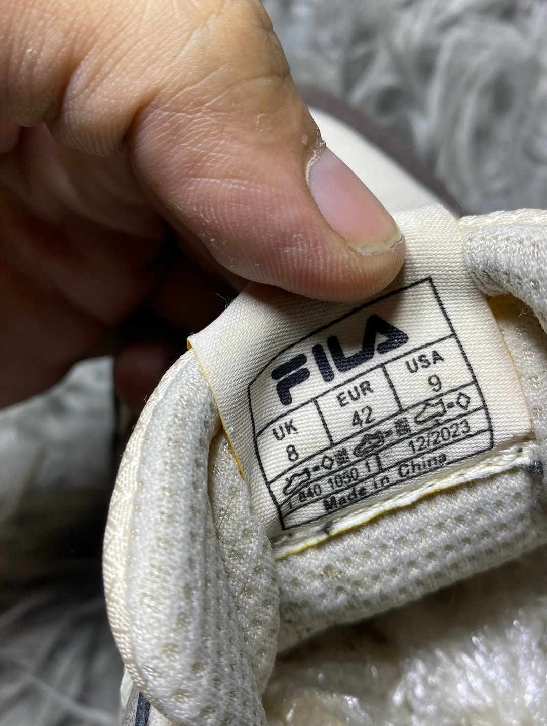 FILA Shoes Size (42)
