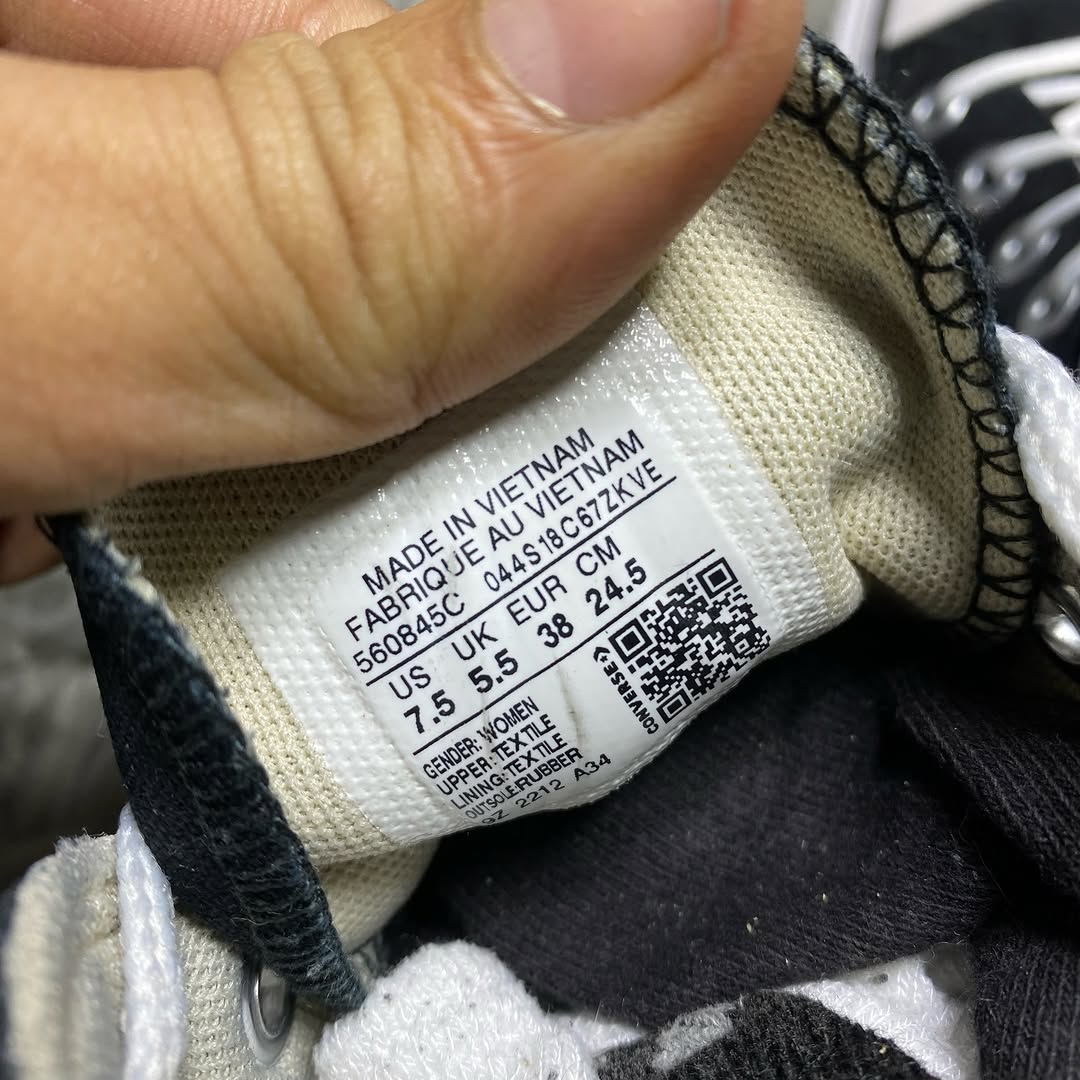 Converse High Top (38)