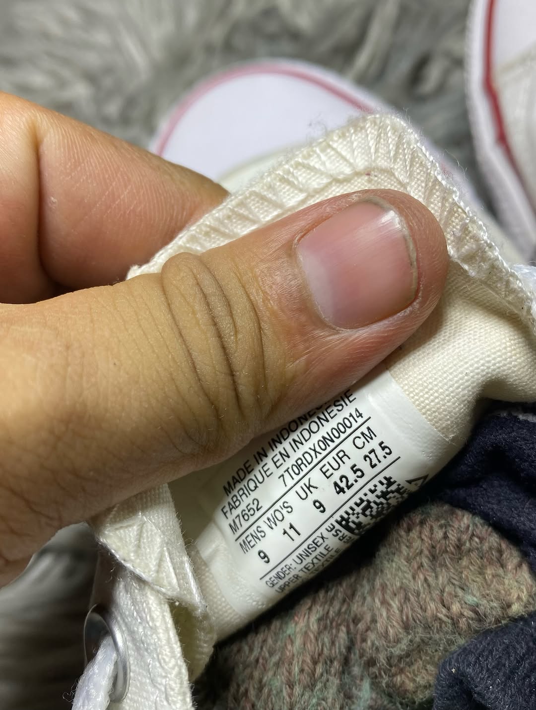 Converse Low Top (42.5)