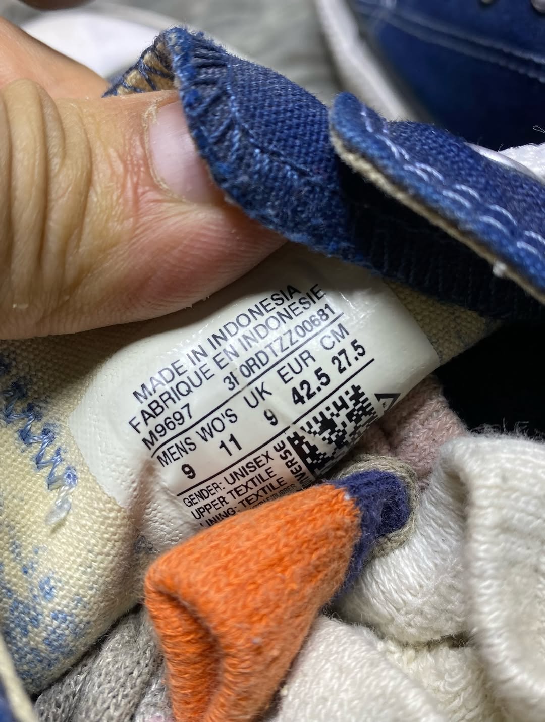 Converse Low Top (42.5)