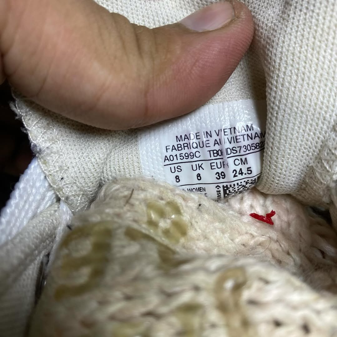 Converse High Top (39)
