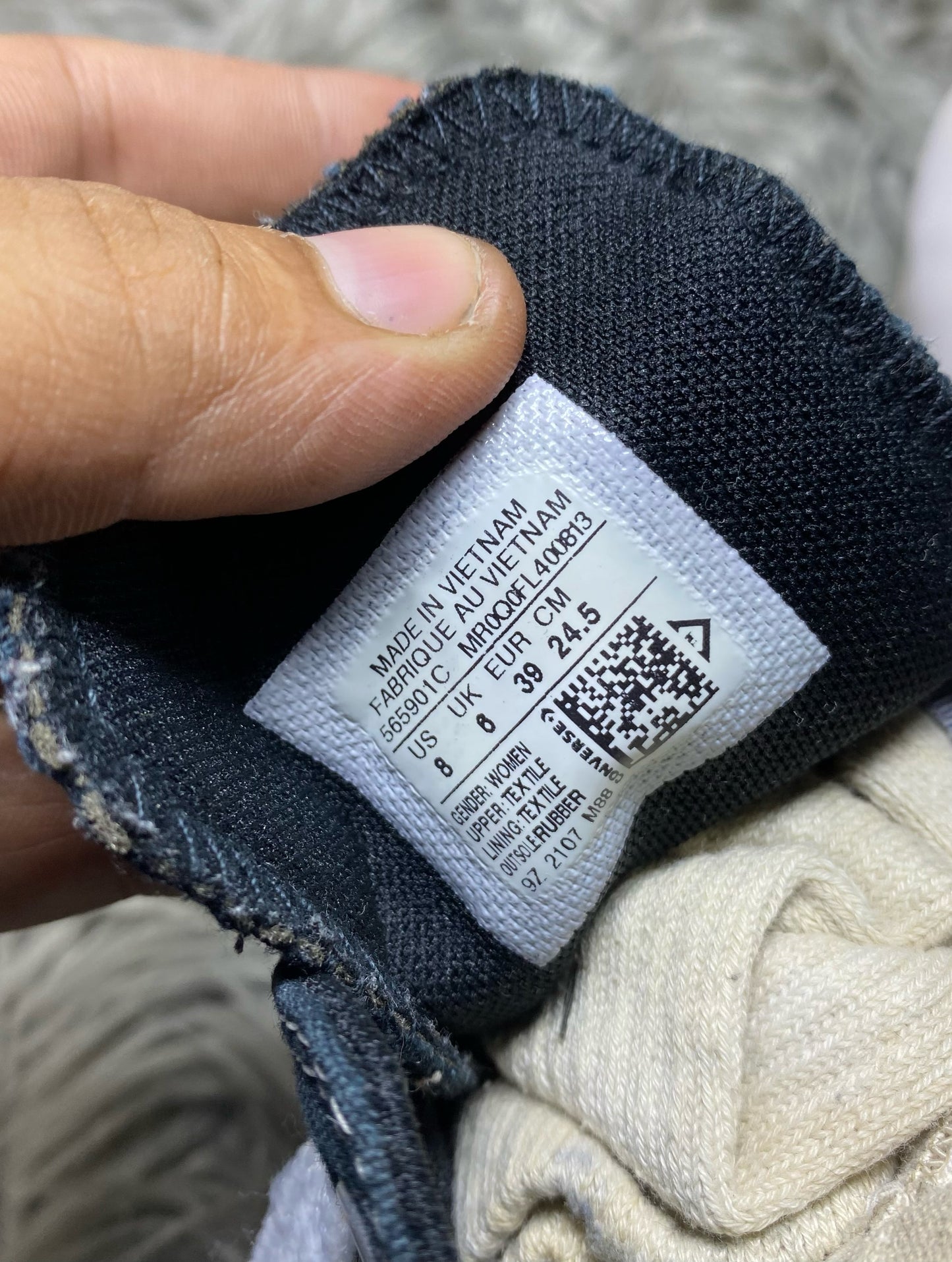 Converse High Top (39)