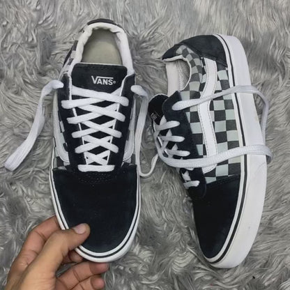 Vans Low Top (40)