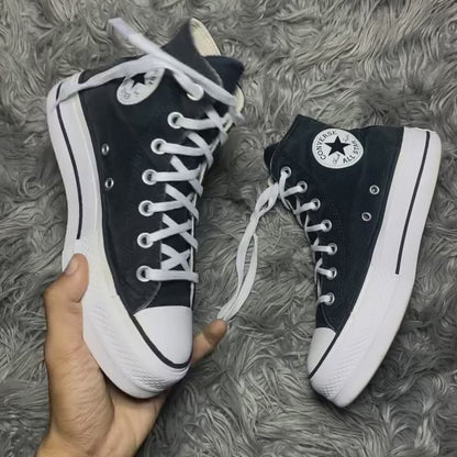 Converse High Top (37.5)