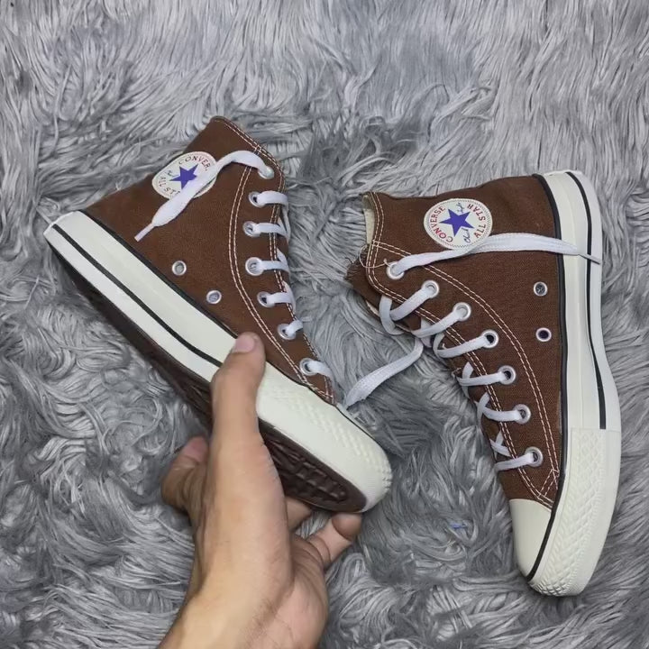 Converse High Top (36.5/37)