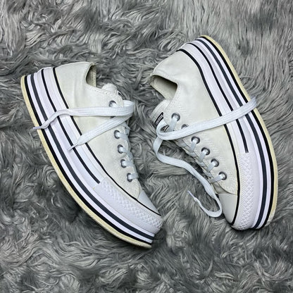 Converse Low Top (38)