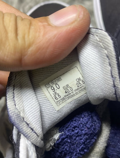 Vans Low Top (40)
