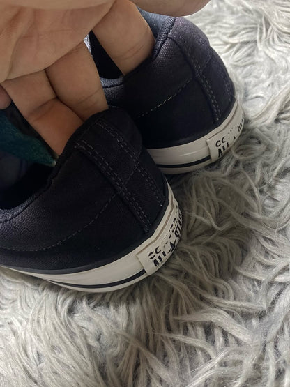 Converse Low Top (41.5)