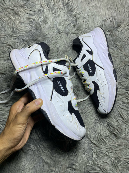 Xtep Shoes Size (42)