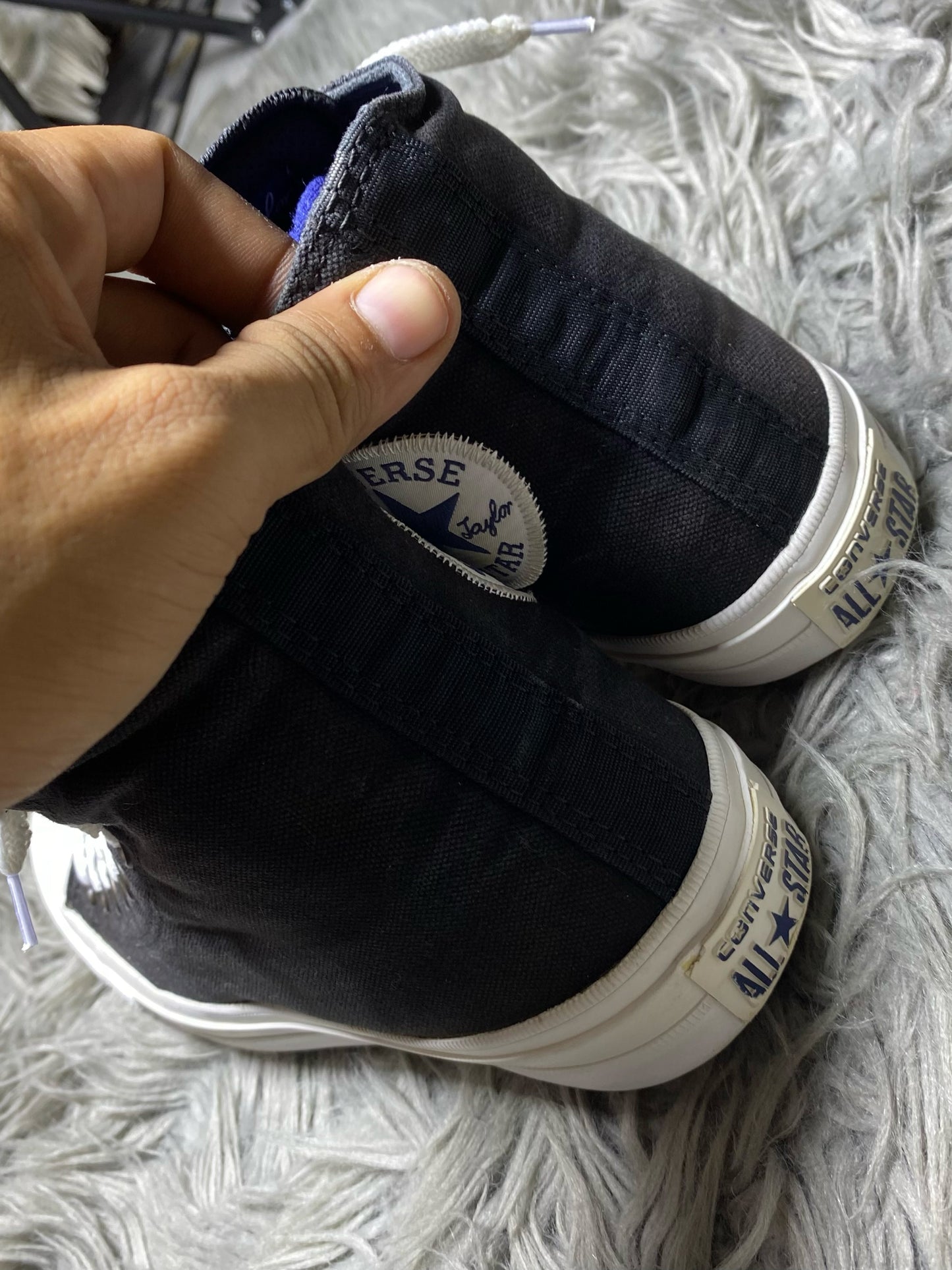 Converse High Top (39.5)