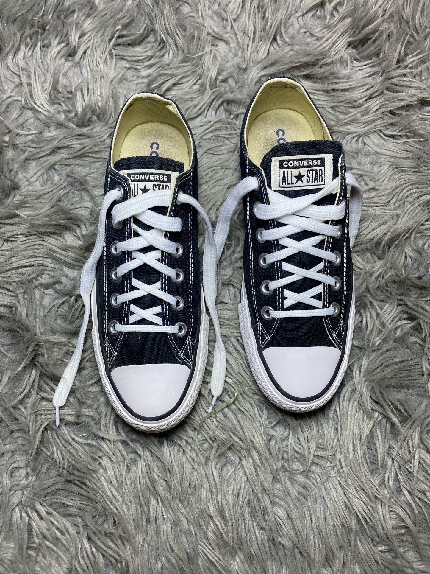 Converse Low Top (39.5)