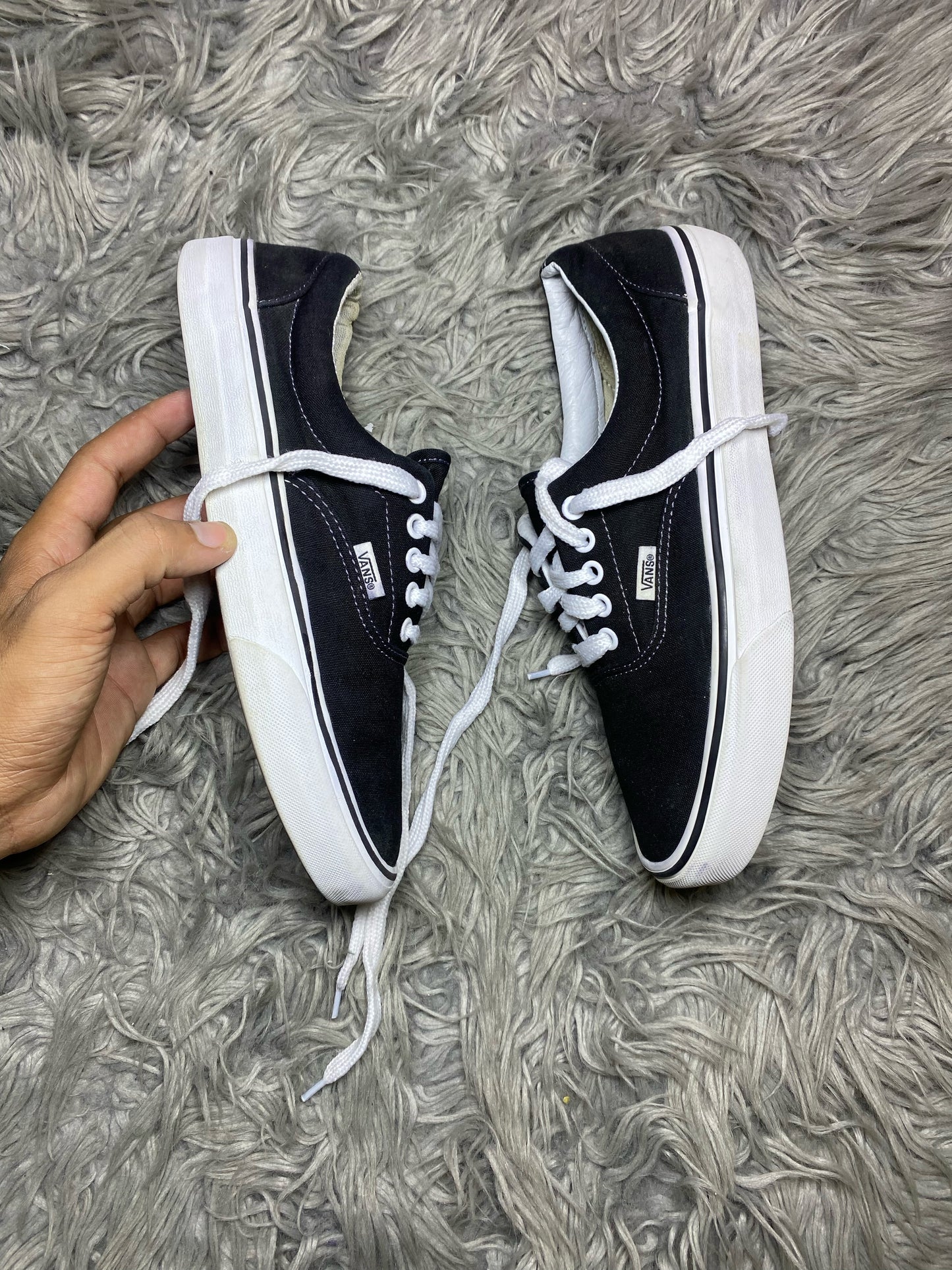 Vans Low Top (42)