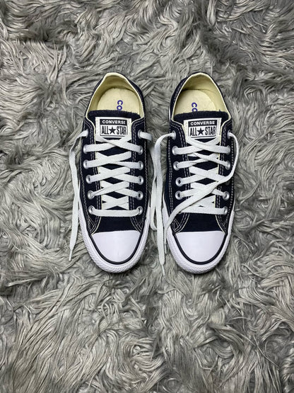 Converse Low Top (38)