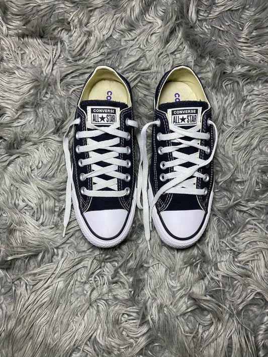 Converse Low Top (38)