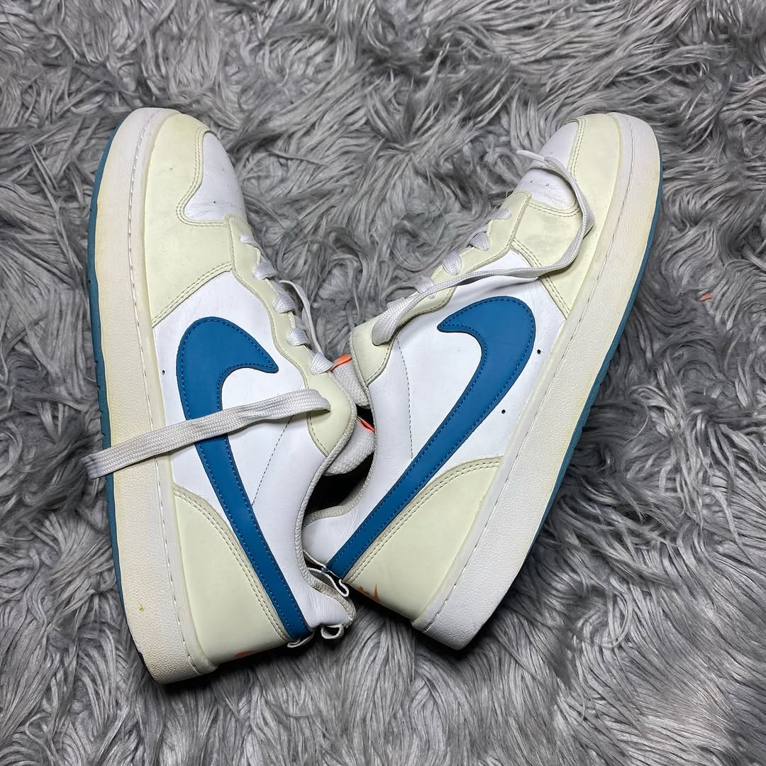 Nike Shoes Size (44)