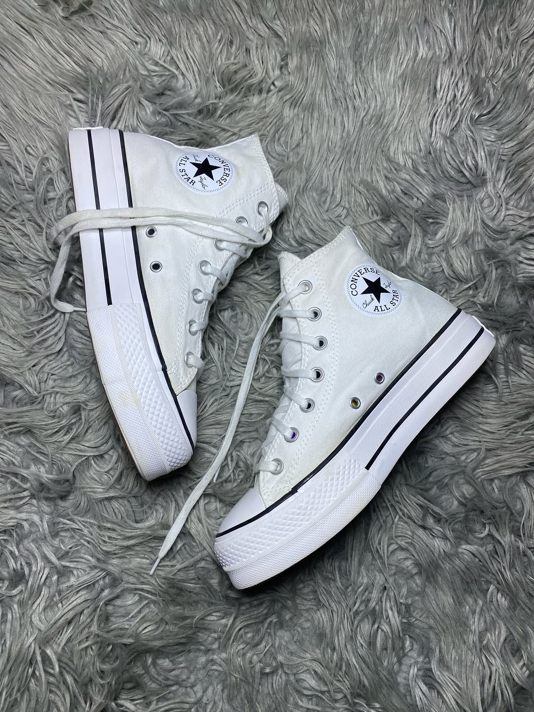Converse High Top (39)
