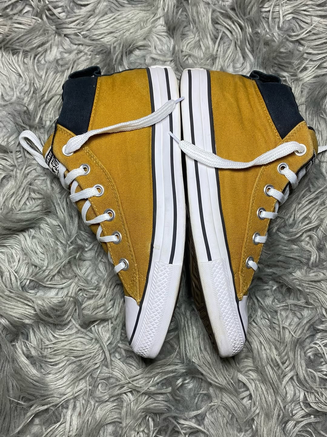 Converse High Top (40)