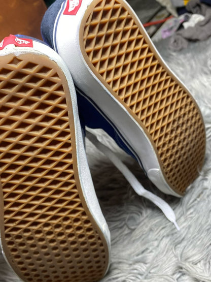 Vans Low Top (45)