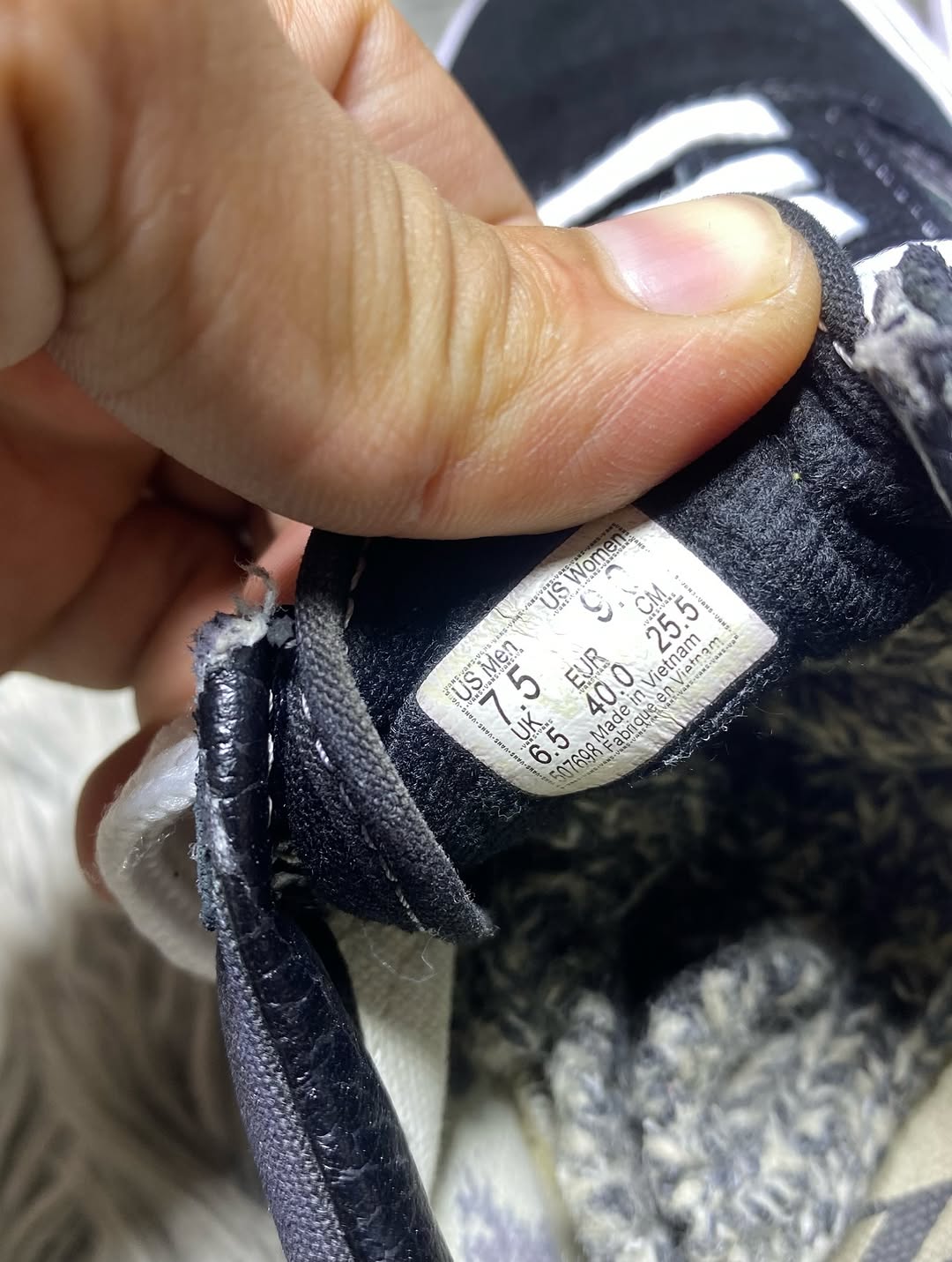 Vans Low Top (40)