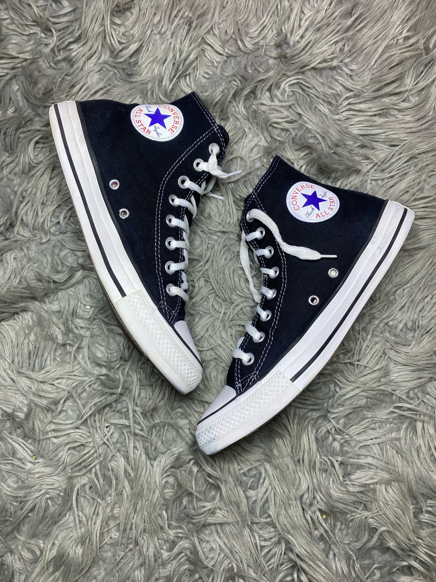 Converse High Top (41.5)
