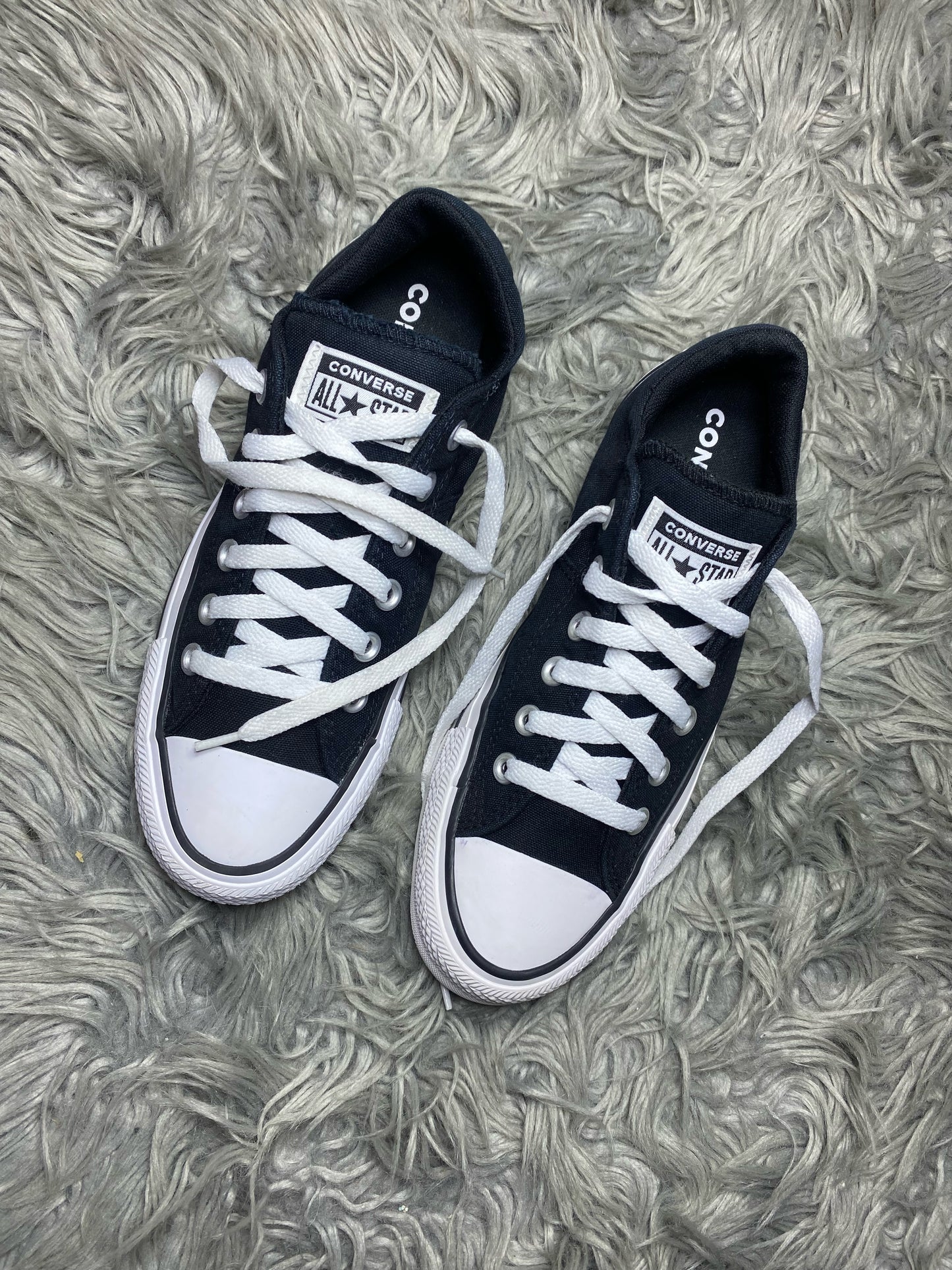 Converse Low Top (39.5)