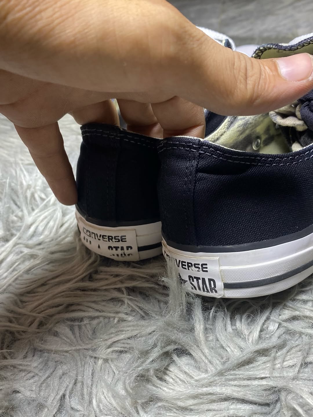 Converse Low Top (42)