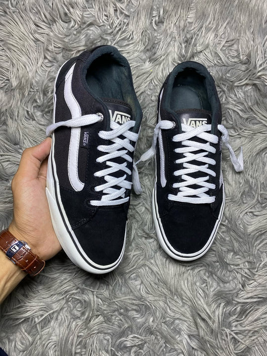 Vans Low Top (42)