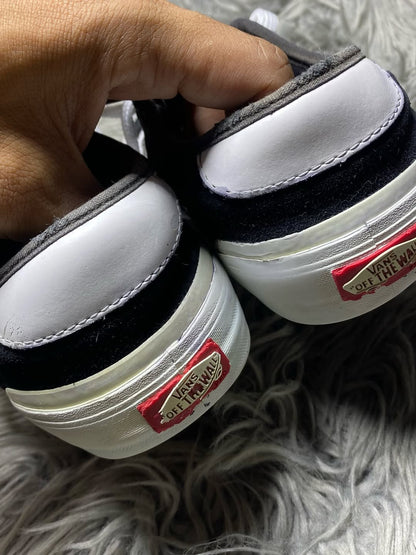 Vans Low Top (40)