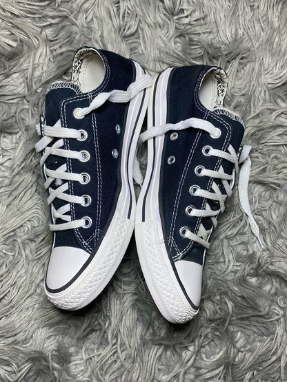 Converse Low Top (39)