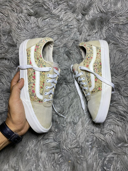 Vans Low Top (42)