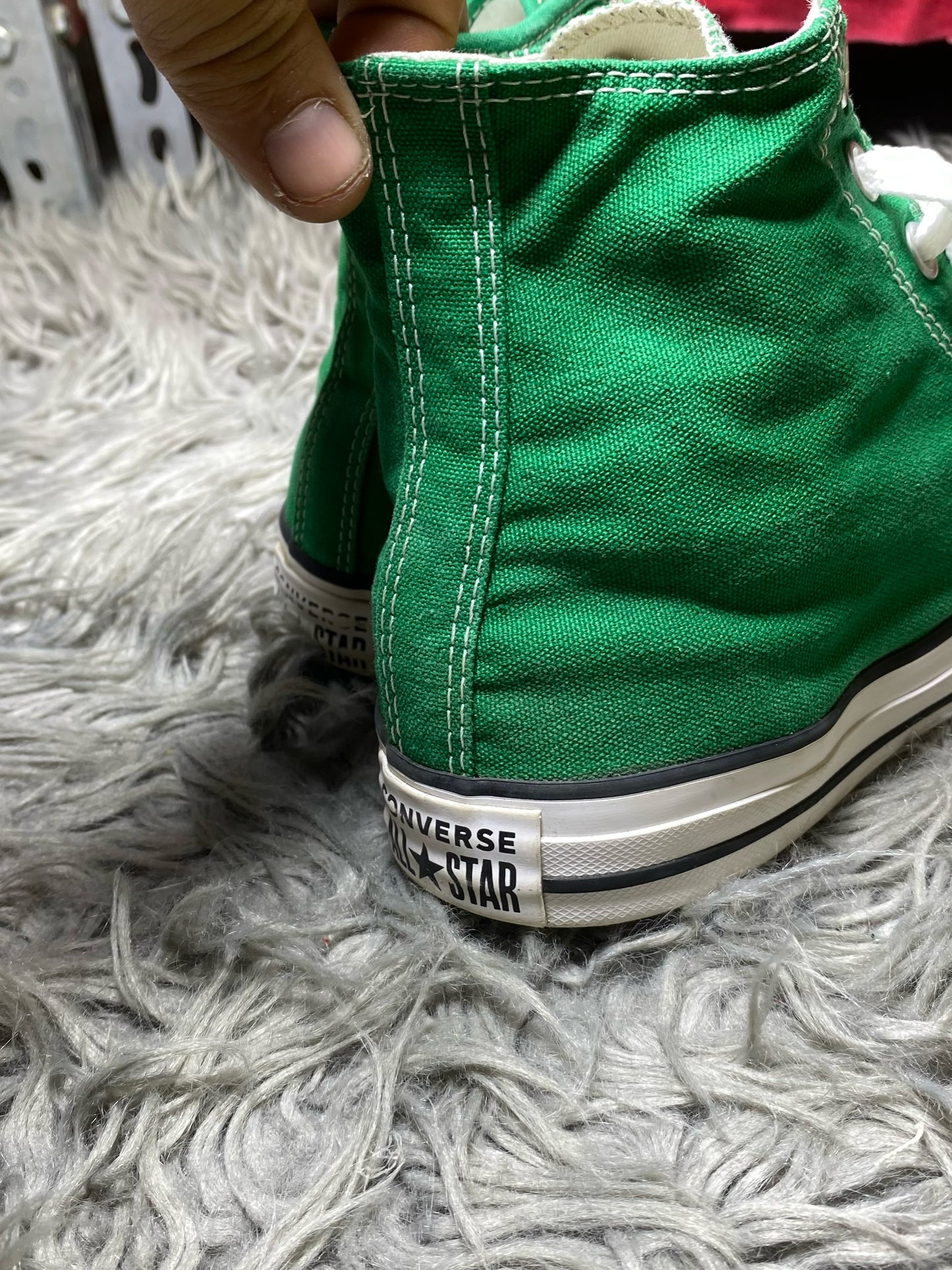 Converse High Top (41.5)