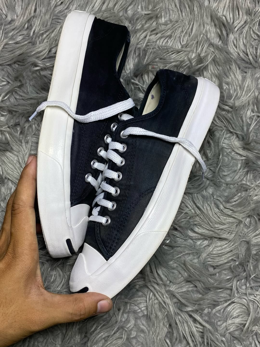 Converse Low Top (42)
