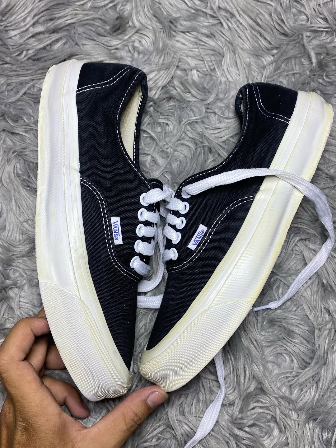 Vans Low Top (42)