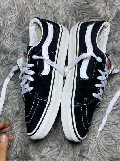 Vans Low Top (40)