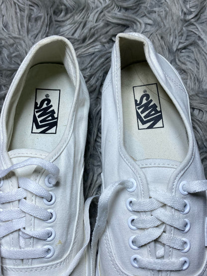Vans Low Top (44)