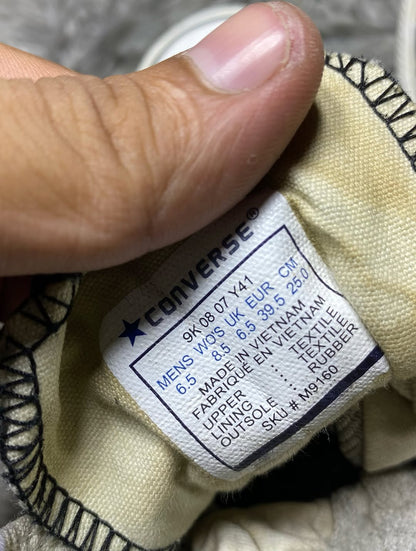 Converse High Top (39.5)