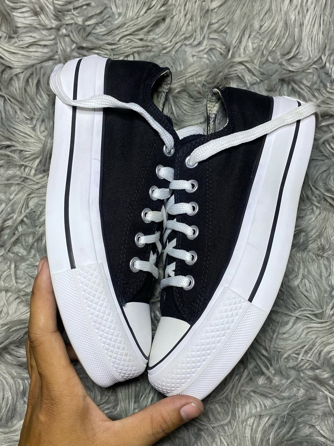 Converse Low Top (38)