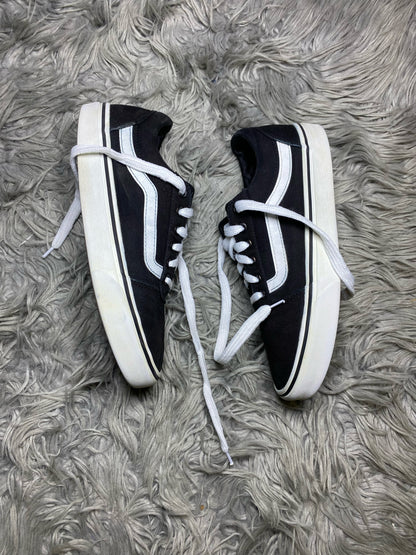 Vans Low Top (40)