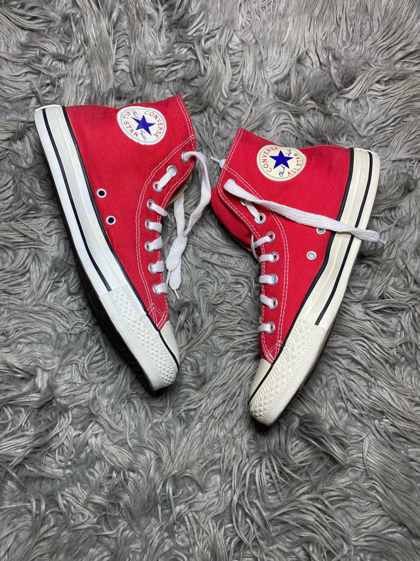 Converse High Top (41.5)