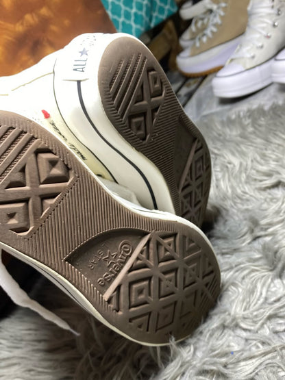 Converse High Top (38)