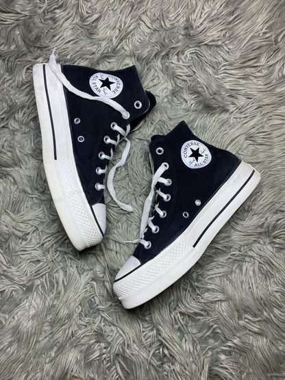 Converse High Top (39)