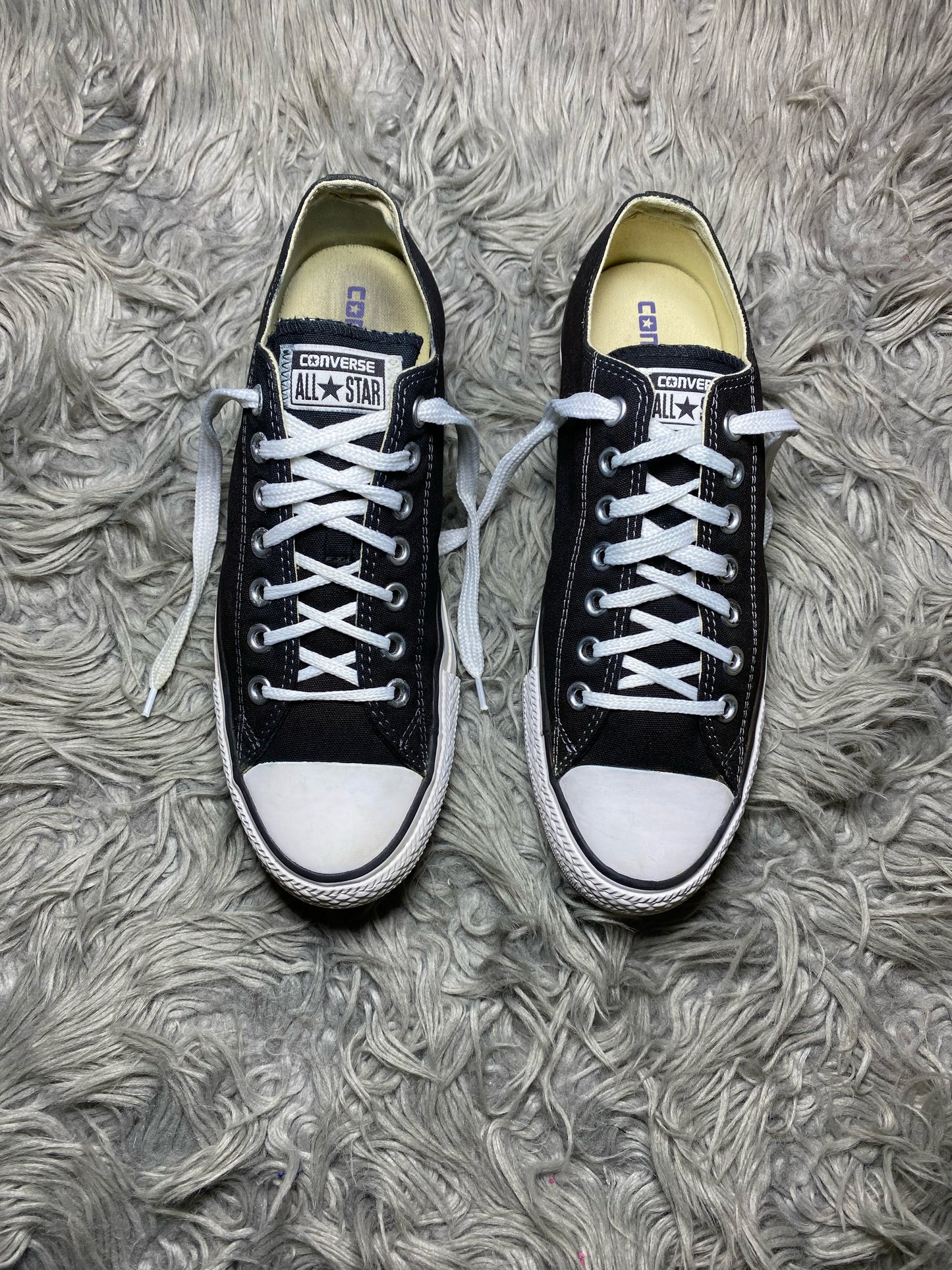 Converse Low Top (42.5)