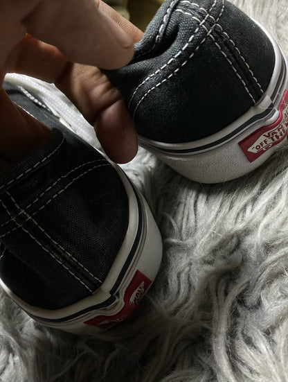 Vans Low Top (40)