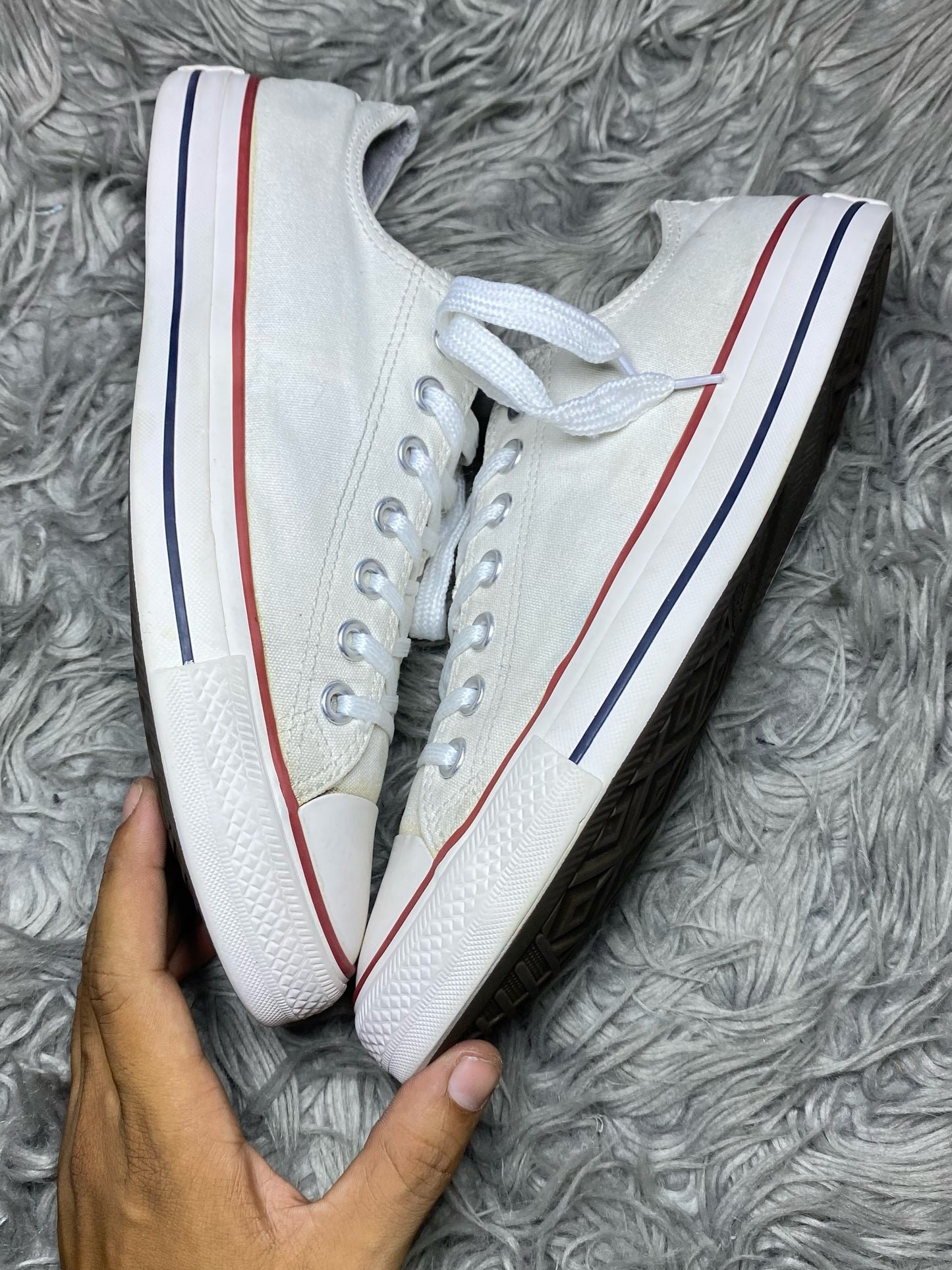 Converse Low Top (42.5)
