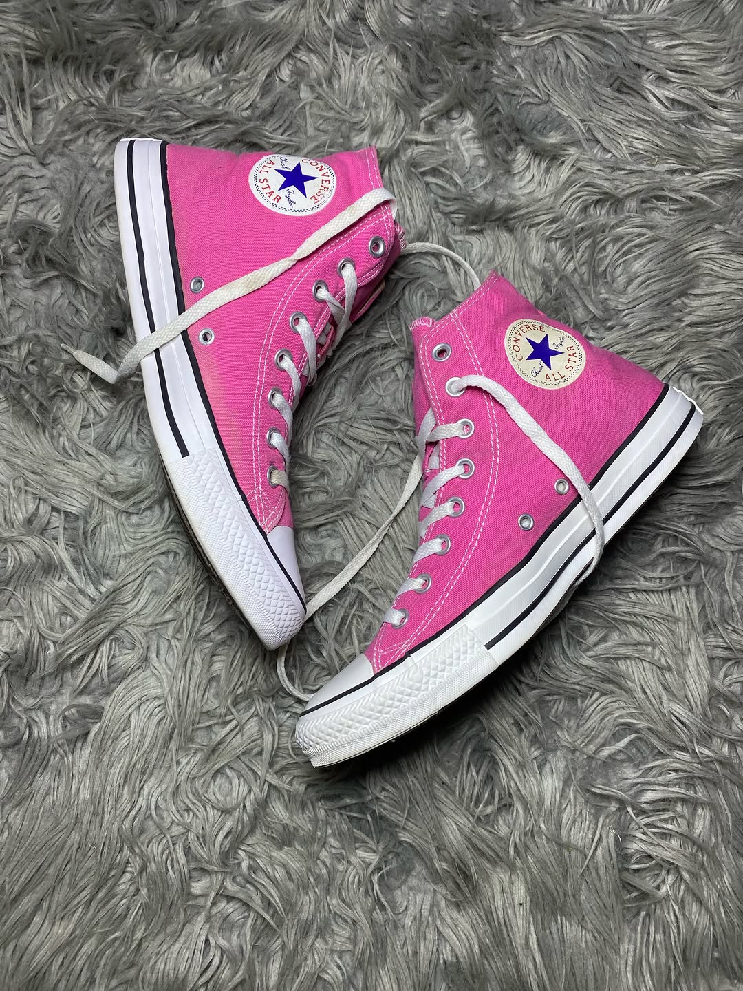 Converse High Top (42.5)