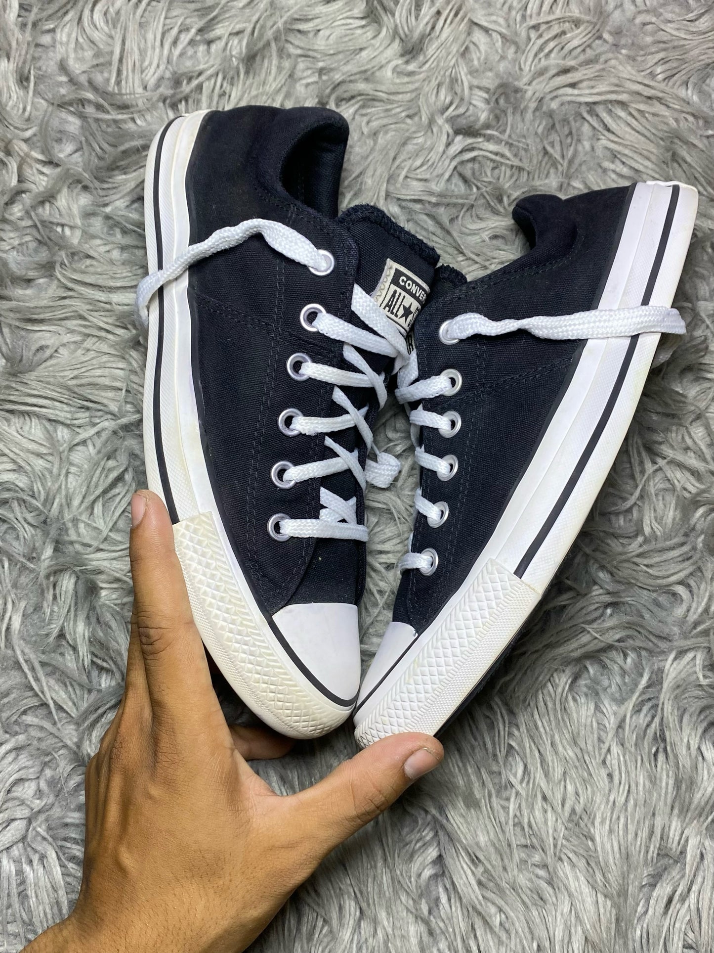 Converse Low Top (41.5)